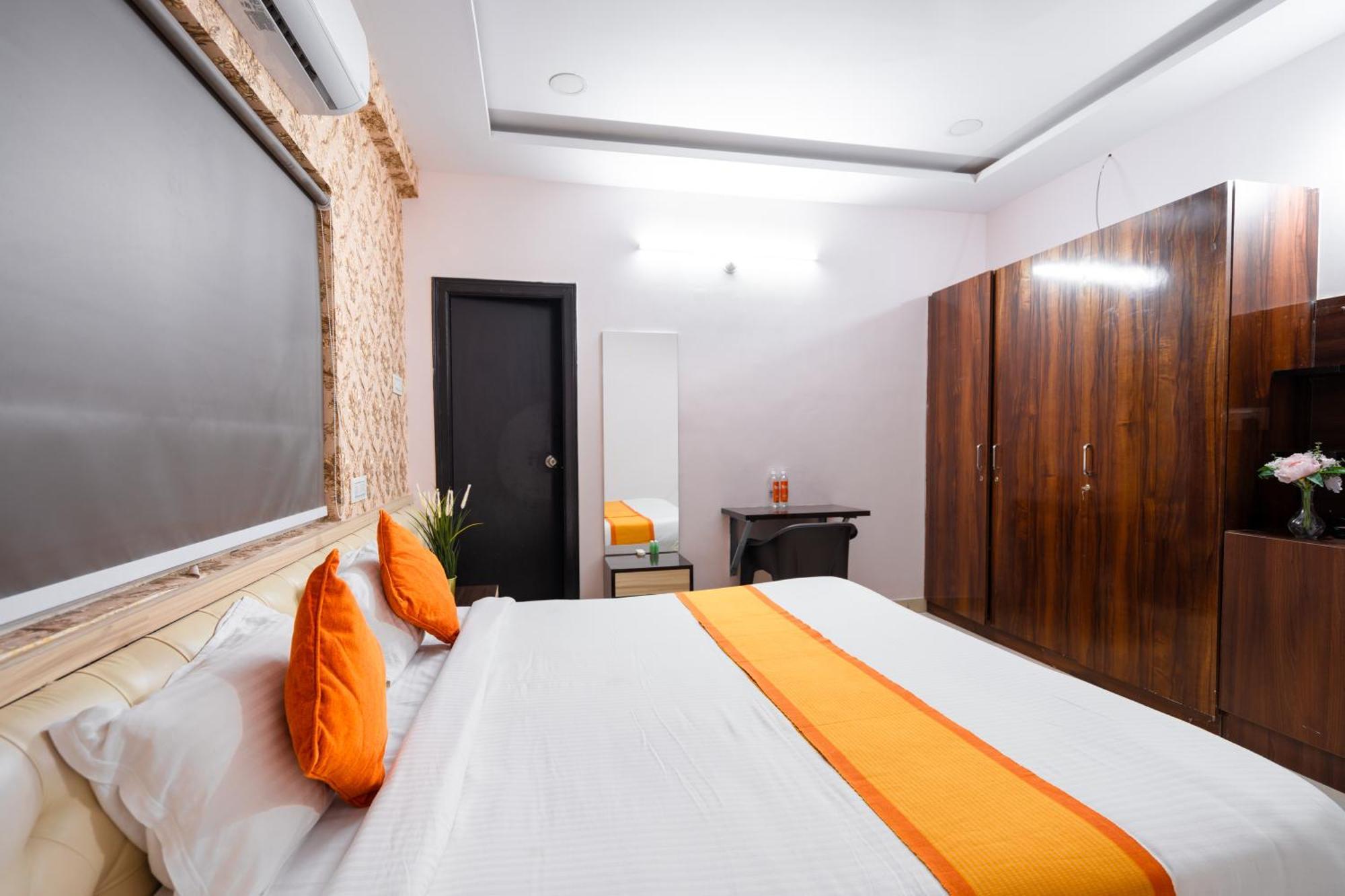 Hotel Iris At Nest Hajdarábád Exteriér fotografie